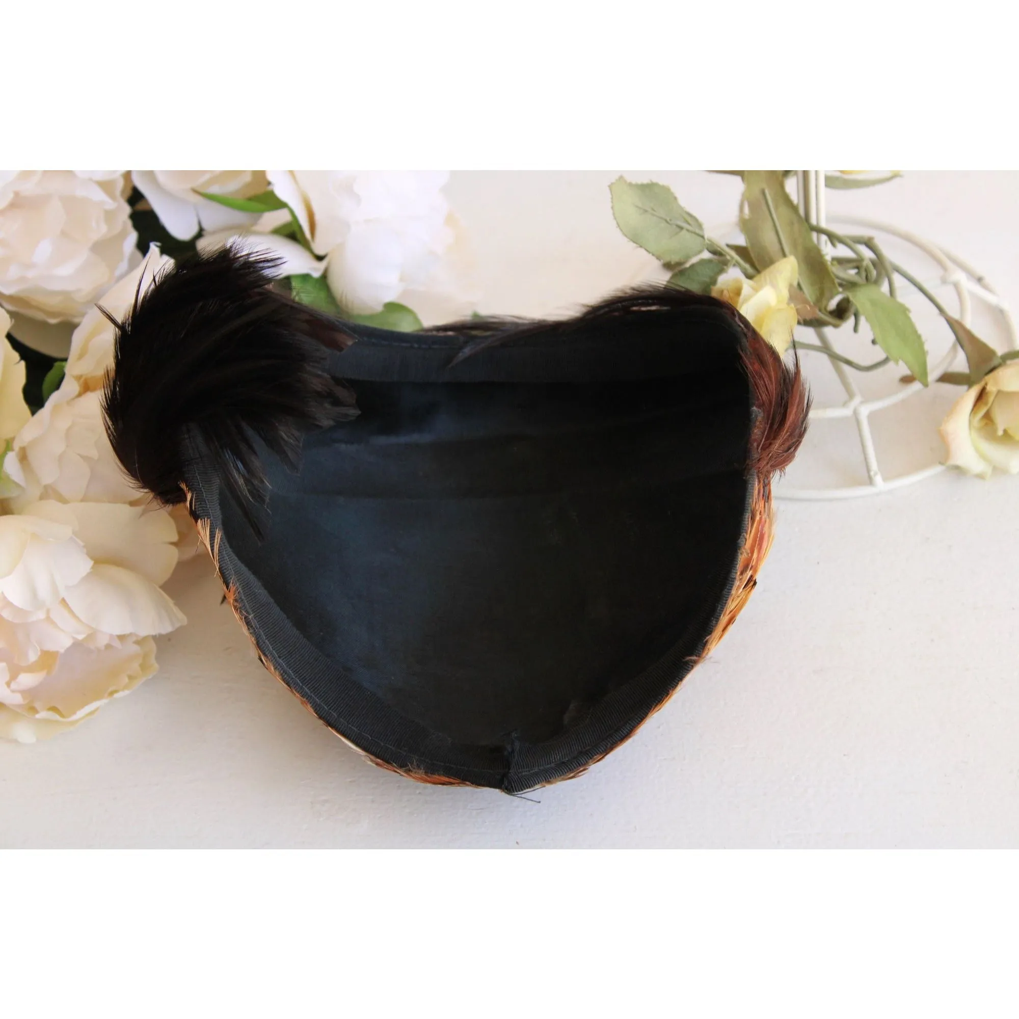 Vintage 1930s or so Feathered Cloche Hat